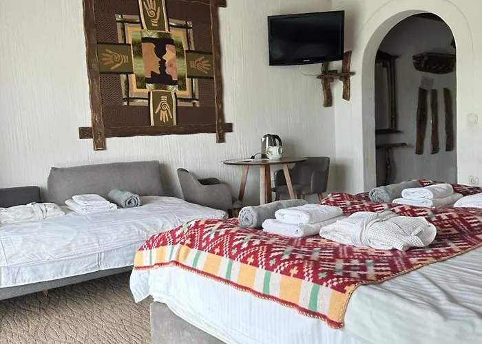 Gora